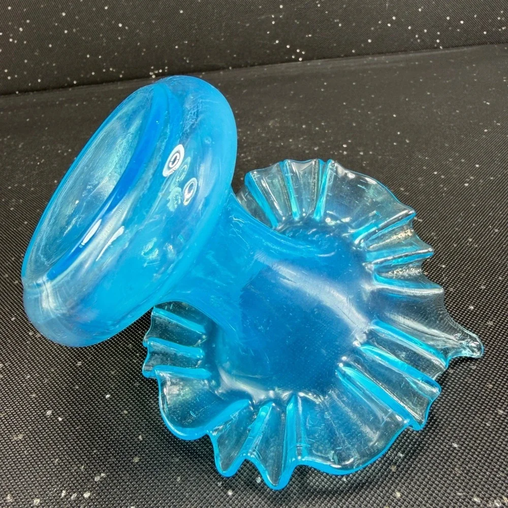 Vintage Blue Blown Art Glass Ruffled Jack in the Pulpit Vase Vessel 5in